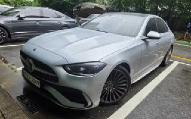 인천국산자동차 C클래스 W206 C300 4MATIC AMG 라인 매물 사진 16 - 2023/08 29,738km